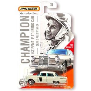 MATCHBOX Mercedes Benz 220 SE Sedan NWT